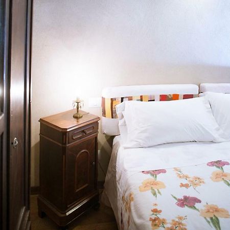 I Chimi Locanda Di Frassino エクステリア 写真