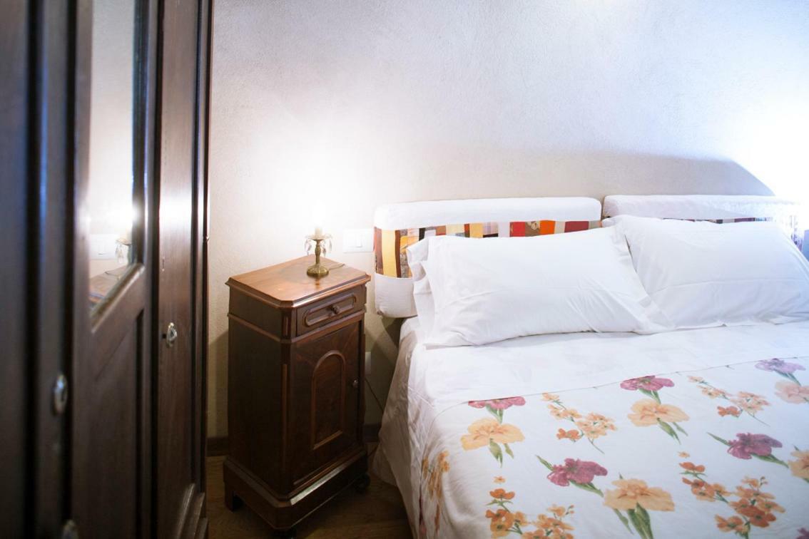 I Chimi Locanda Di Frassino エクステリア 写真